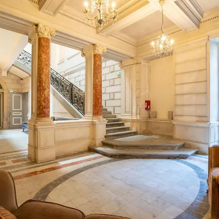 Olydea Le Chateau De Aparthotel La Redorte