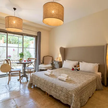 Olydea Le Chateau De Aparthotel