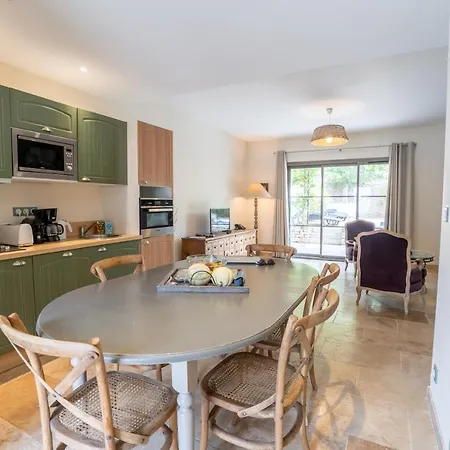 Szálloda Adonis By Olydea 4*