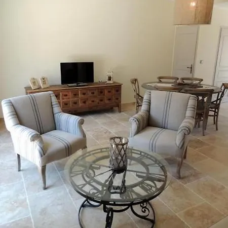Olydea Le Chateau De Aparthotel